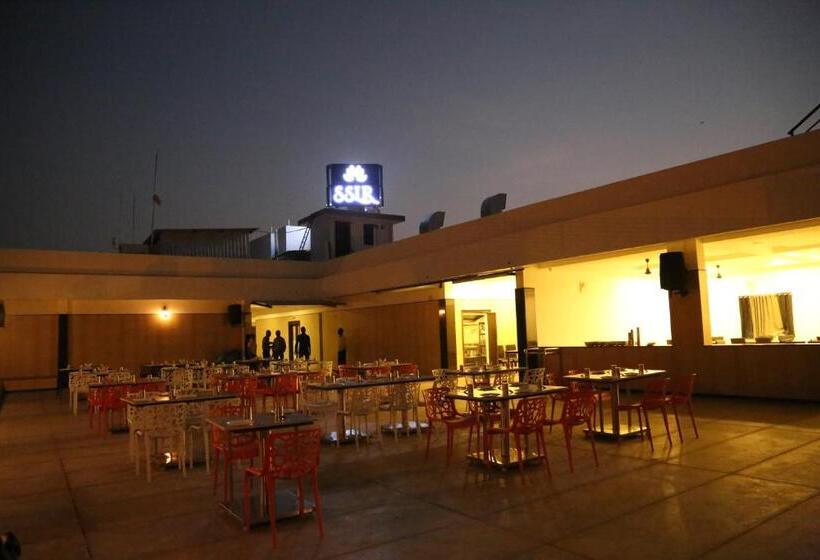 בית מלון כפרי Sslr ,gangavathi