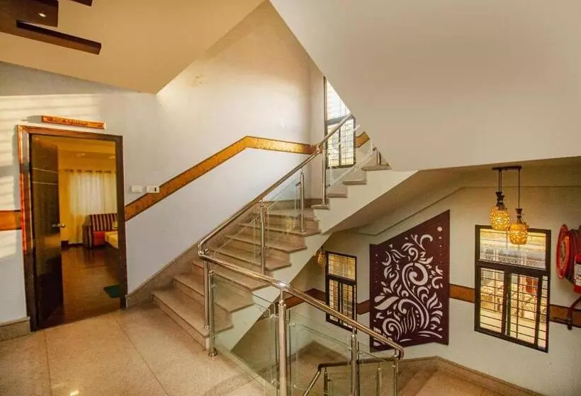 ホテル Sundaram Palace