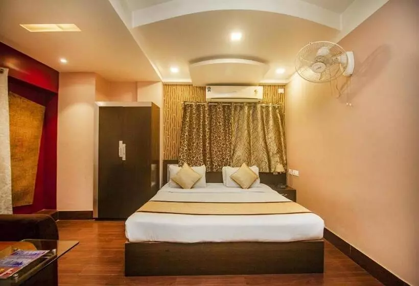 ホテル Sundaram Palace