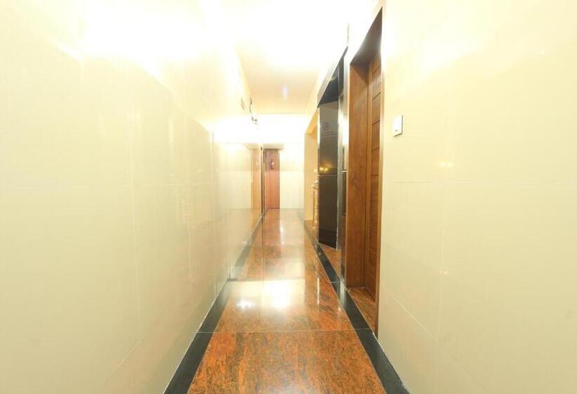 בית מלון כפרי The Grand Inn Mysore