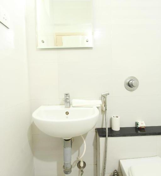 בית מלון כפרי The Grand Inn Mysore