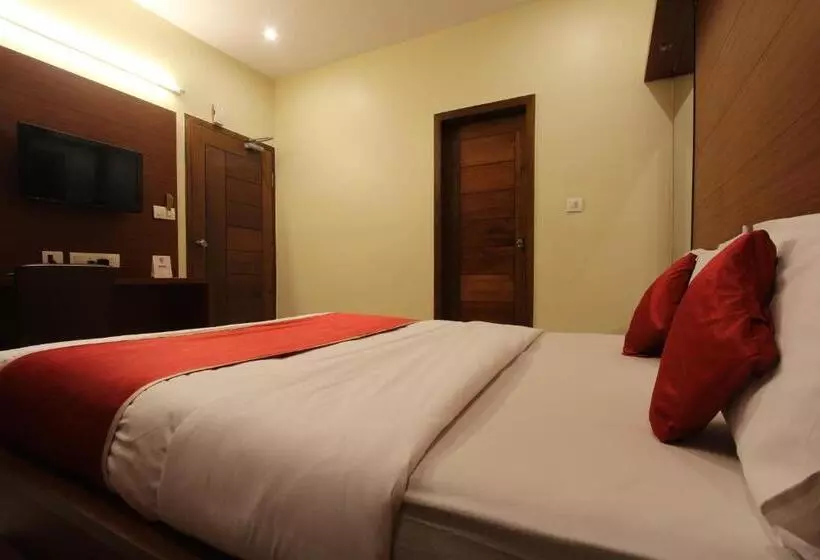 Hotelli The Grand Inn Mysore