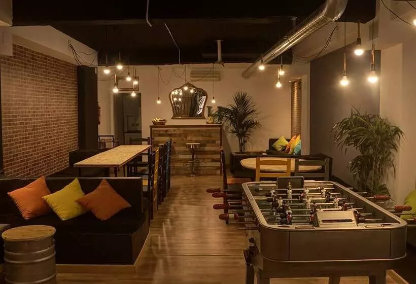 Olé Backpackers Hostel