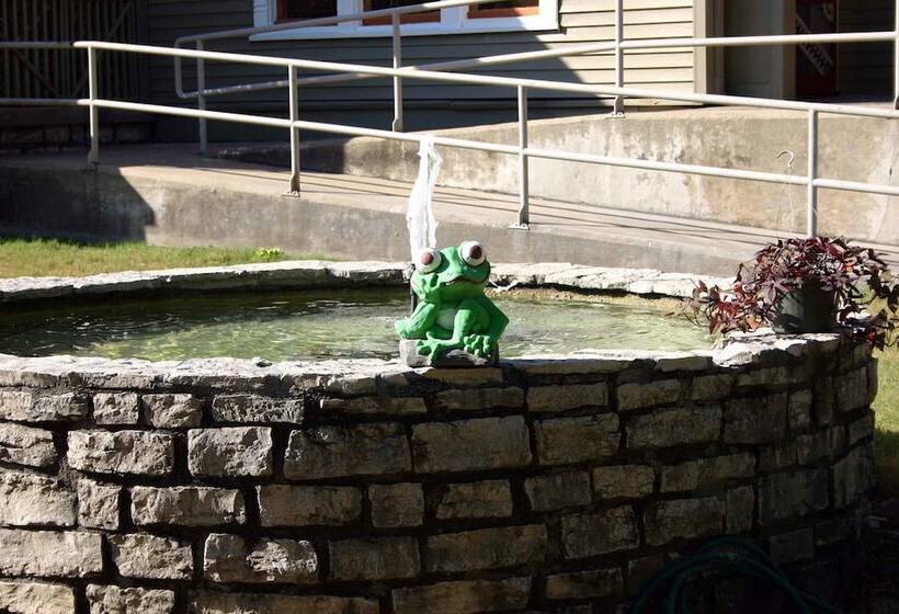 Angels Nest Bed And Breakfast