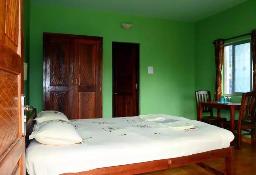 Nocleg ze śniadaniem Avalon Inn