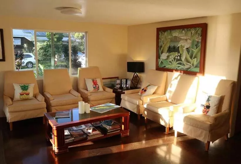 Aamiaismajoitus (B&B) God S Peace Of Maui