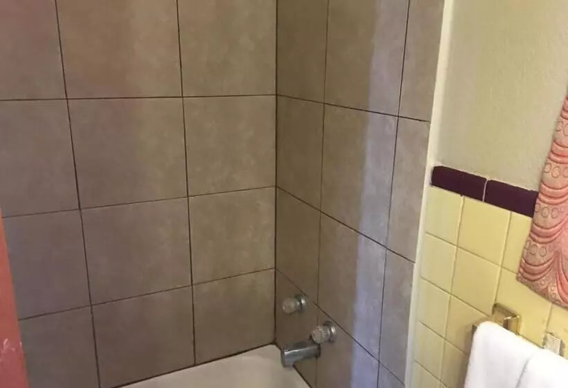 Best Value Inn Motel Sandusky