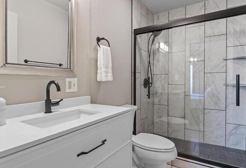 Black Forest Inn Bed & Breakfast