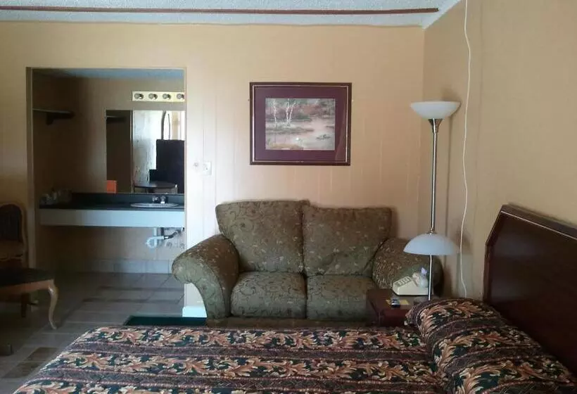 Holiday Motel
