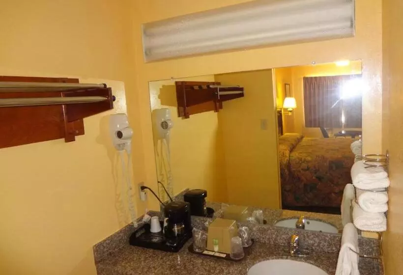 Hotelli Antlers Inn Goliad