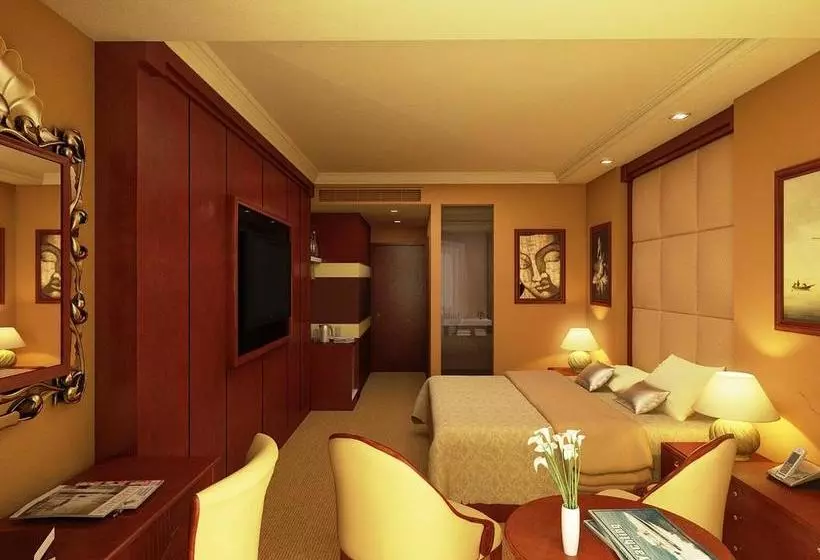 Hotelli Brijwasi Royal