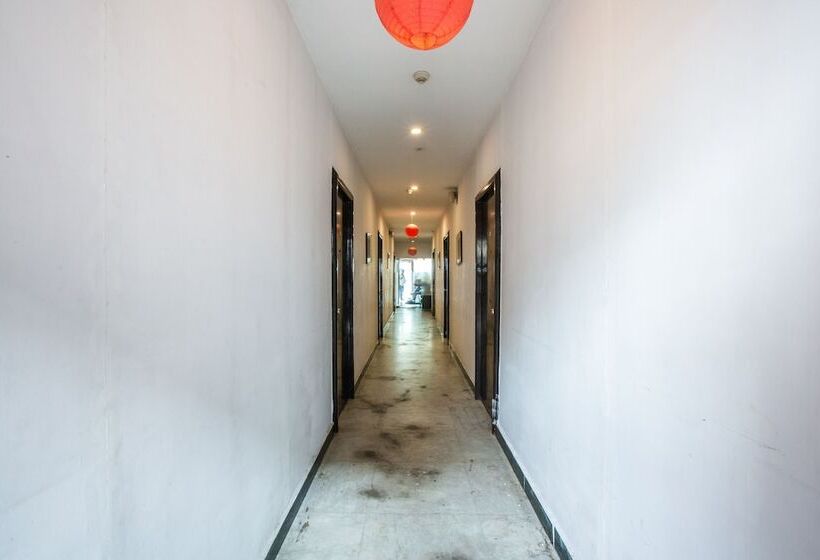 Szálloda Grand Tiara