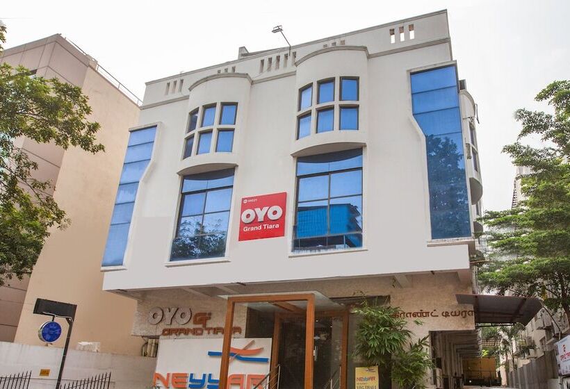 Szálloda Grand Tiara