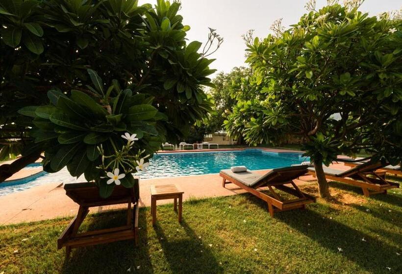 호텔 Gulaab Niwaas Palace