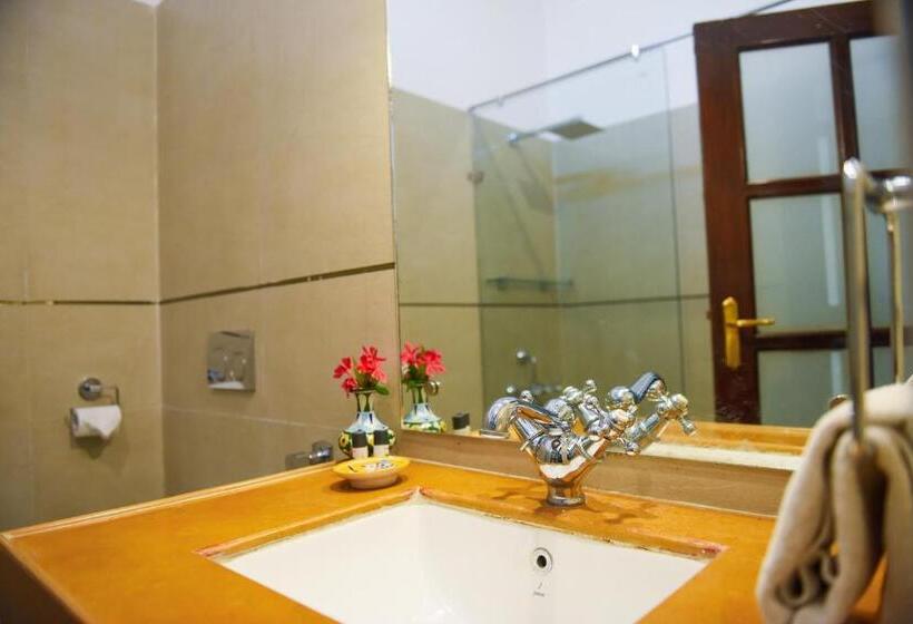 호텔 Gulaab Niwaas Palace