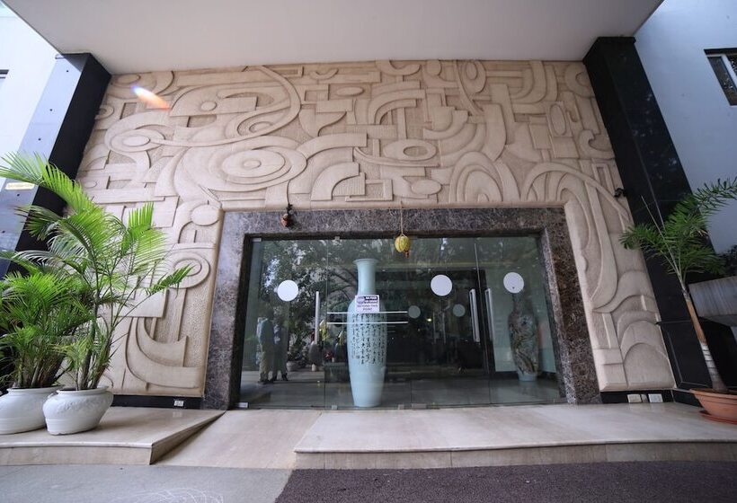 Отель Marg Krishnaaya