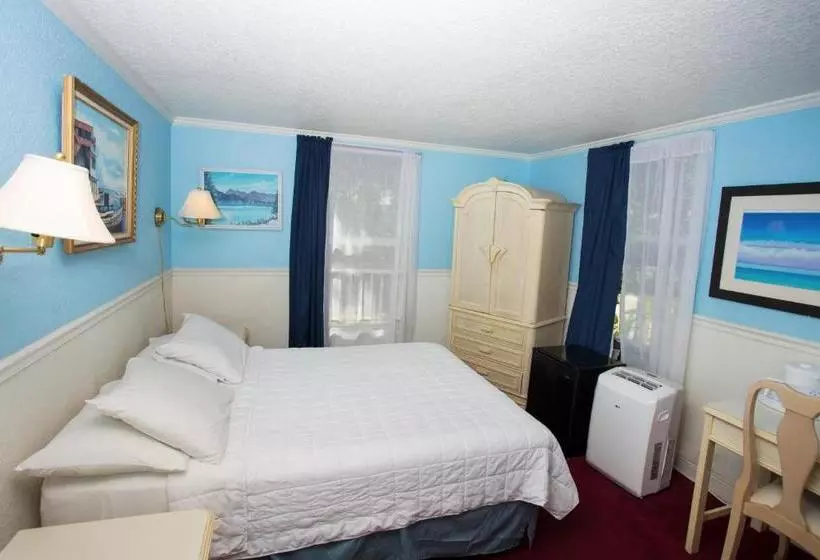 The Hotel Redland