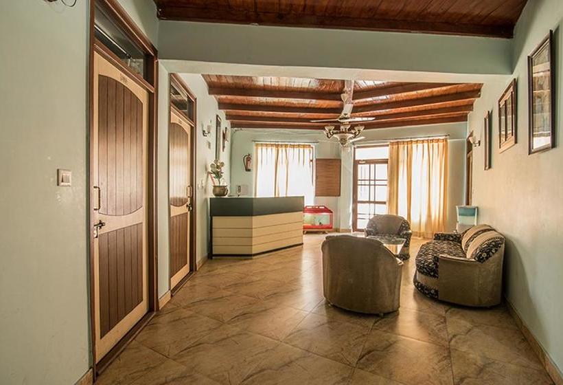 ホテル Moon By Excellent Hospitality