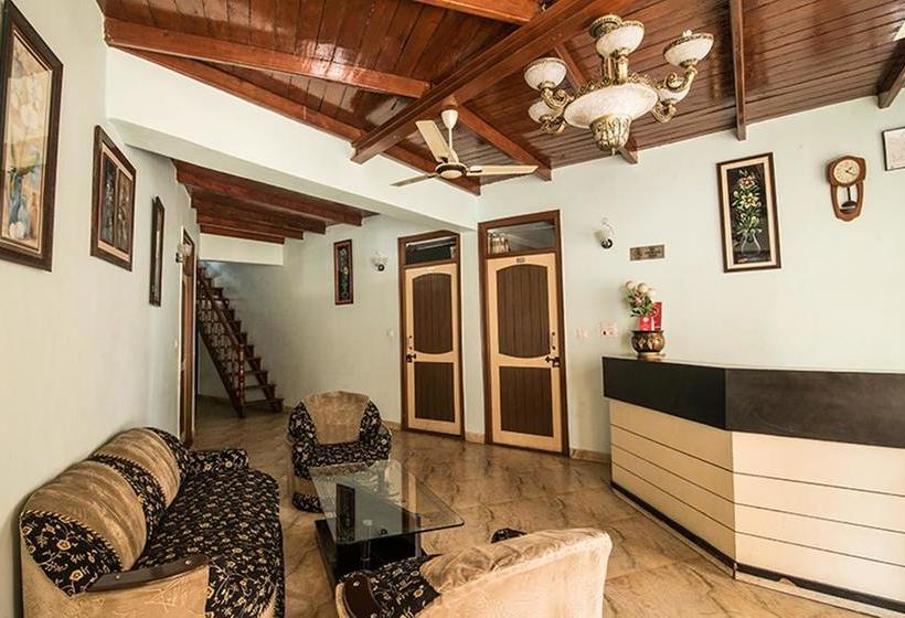 ホテル Moon By Excellent Hospitality