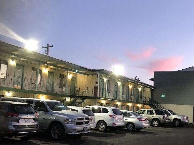 Мотель Best Budget Inn