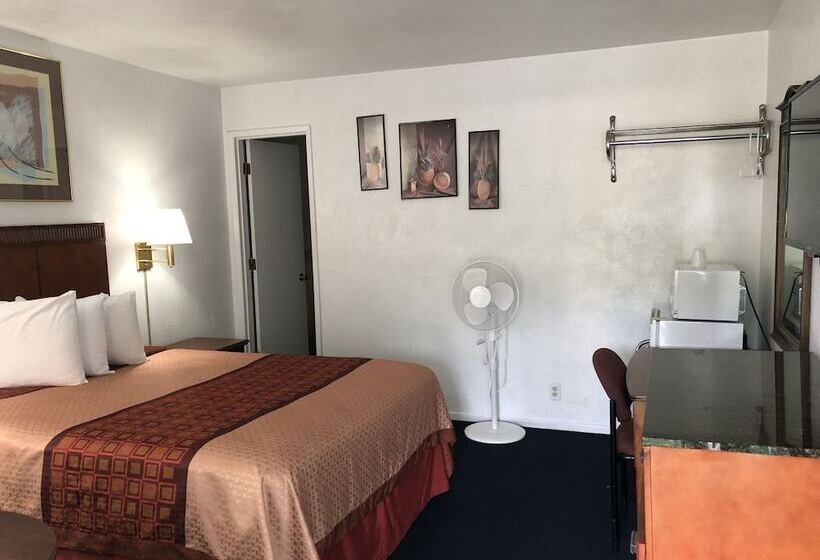 Мотель Best Budget Inn