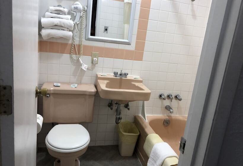 Мотель Best Budget Inn