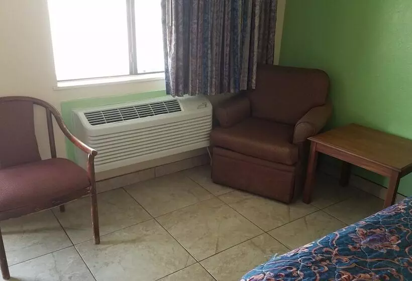 モーテル Budget Inn