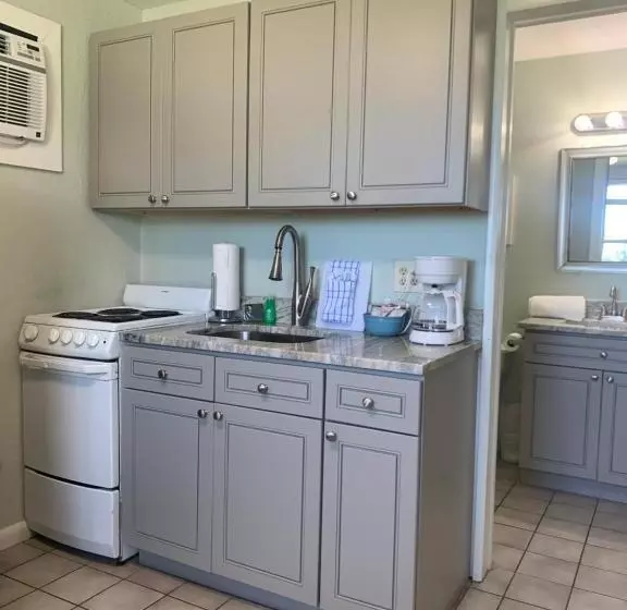 モーテル Sea Aire Oceanfront Inn