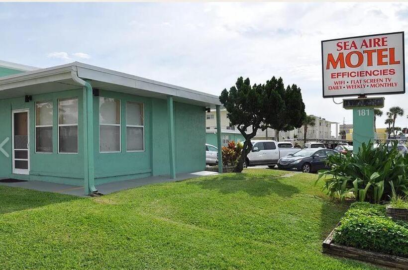 מוטל Sea Aire Oceanfront Inn