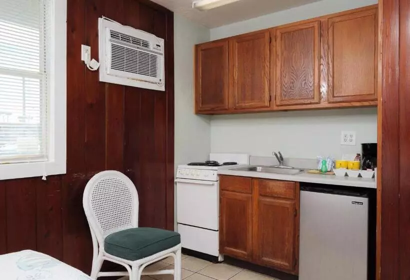 モーテル Sea Aire Oceanfront Inn