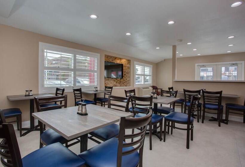 Мотель Quality Inn