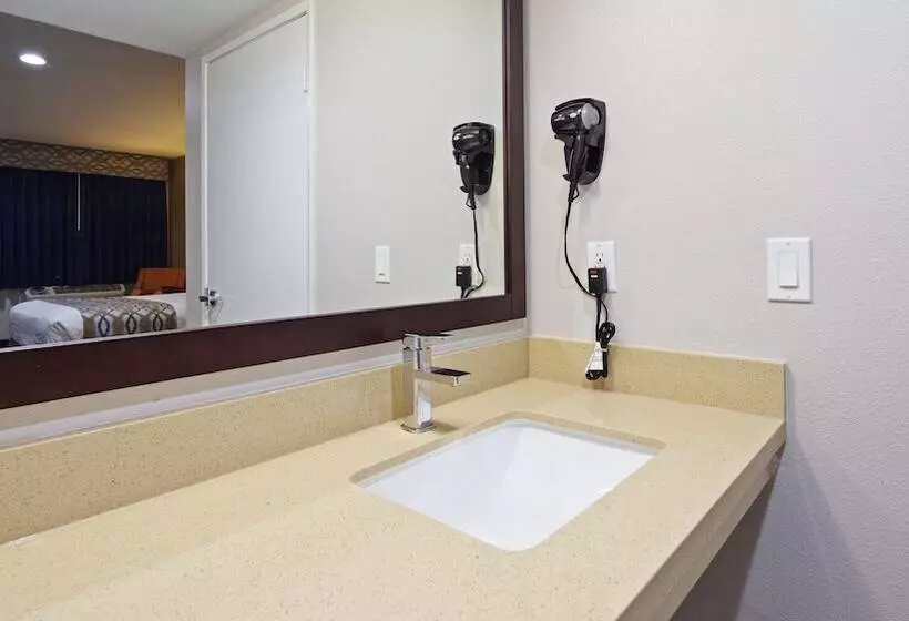 Motelli Quality Inn