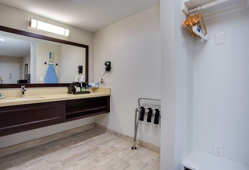 Мотель Quality Inn