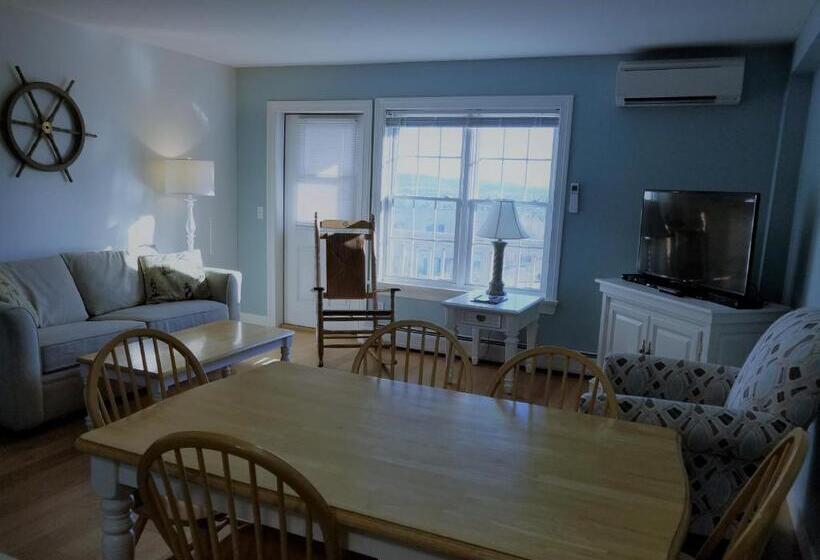 리조트 Harbor Ridge