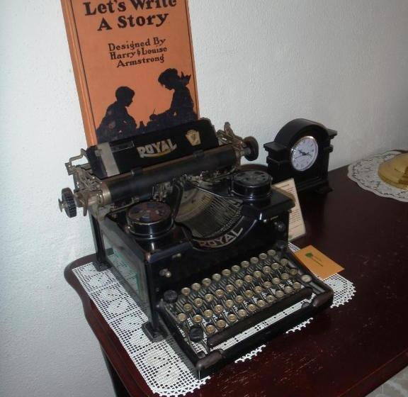 School House Inn Bed & Breakfast