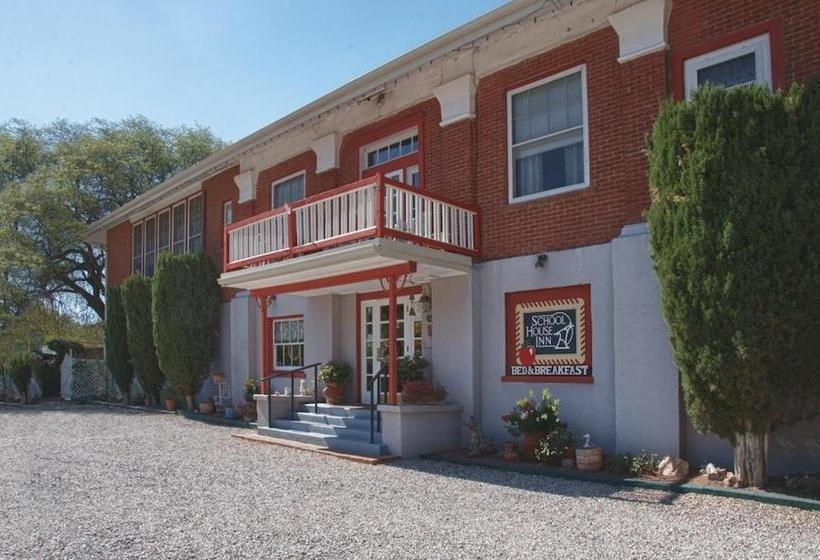 School House Inn Bed & Breakfast