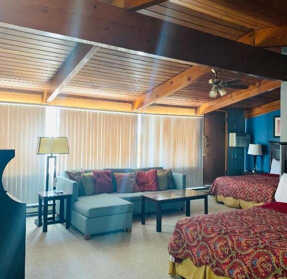 The Crossroads Motel