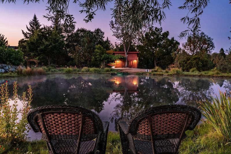 مبيت وإفطار Eden Vale Inn