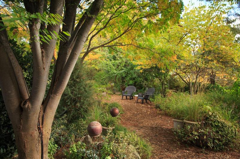 مبيت وإفطار Eden Vale Inn