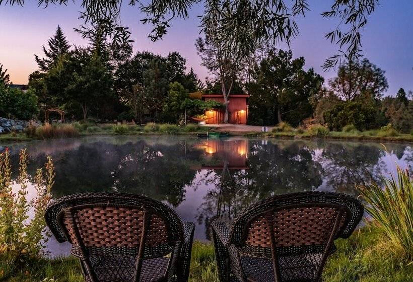 مبيت وإفطار Eden Vale Inn