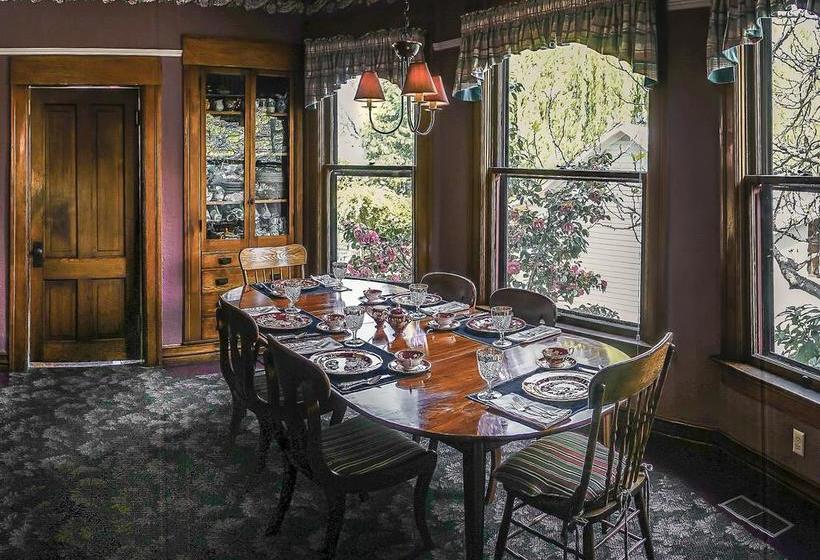 住宿加早餐  Iris Inn