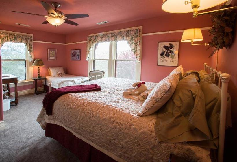 住宿加早餐  Iris Inn