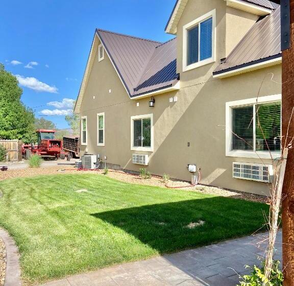 민박 The Panguitch House