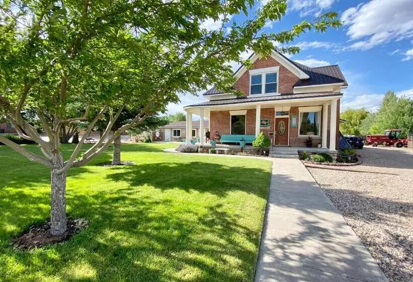 Aamiaismajoitus (B&B) The Panguitch House