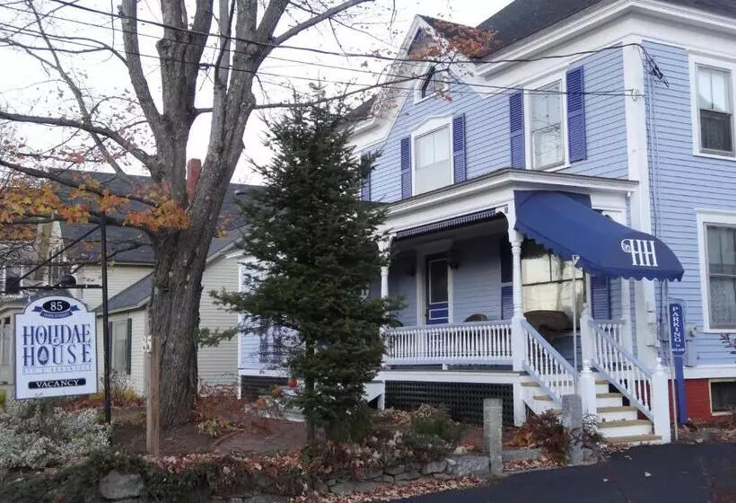 Holidae House Bed & Breakfast