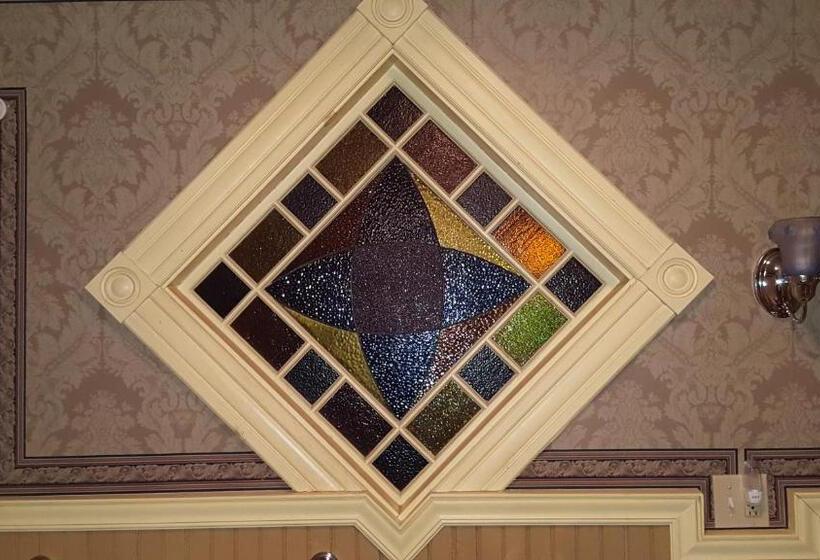 Holidae House Bed & Breakfast