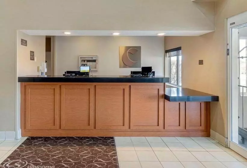 ホテル Comfort Suites Normal University Area