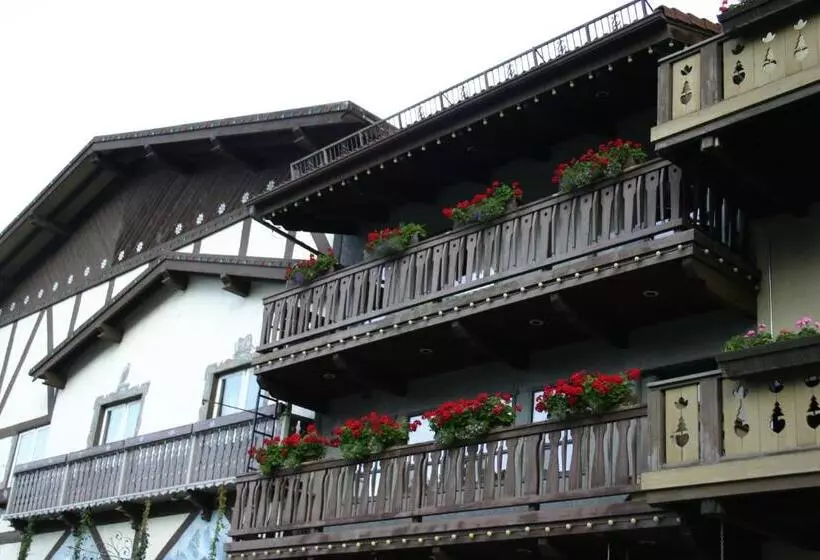 ホテル Der Sportsmann Suites