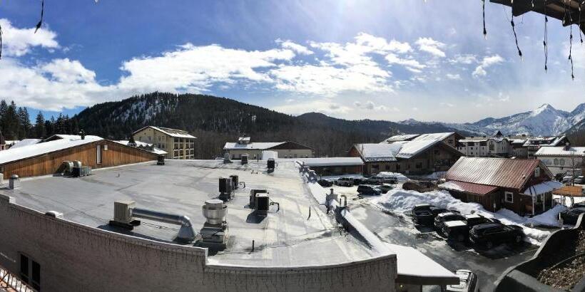 فندق Der Sportsmann Suites