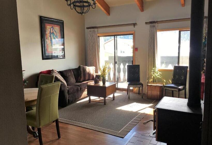 ホテル Der Sportsmann Suites